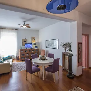 Living In San Peter Rzym