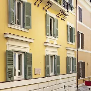 Πανσιόν Garibaldi Piazza Di Spagna, Ρώμη